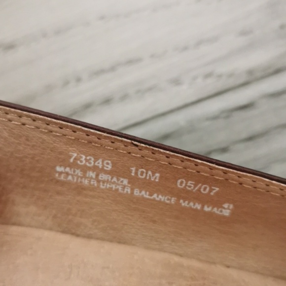 Clarks womens Artisan brown leather crocodile embossed loafer. Size 10M - Picture 4 of 7